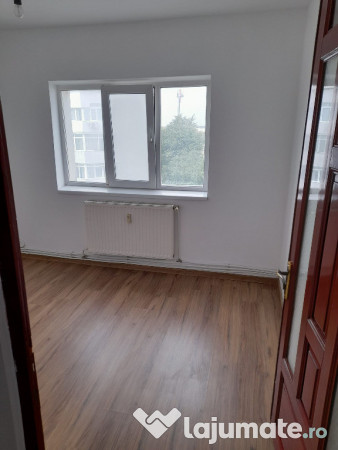 Apartament doua camere deco renovat complet Mioritei, etaj patru liber 