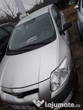 Toyota auris an 2009 1.4d 