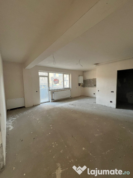 Apartament cu 3 camere zona Urusuagului!