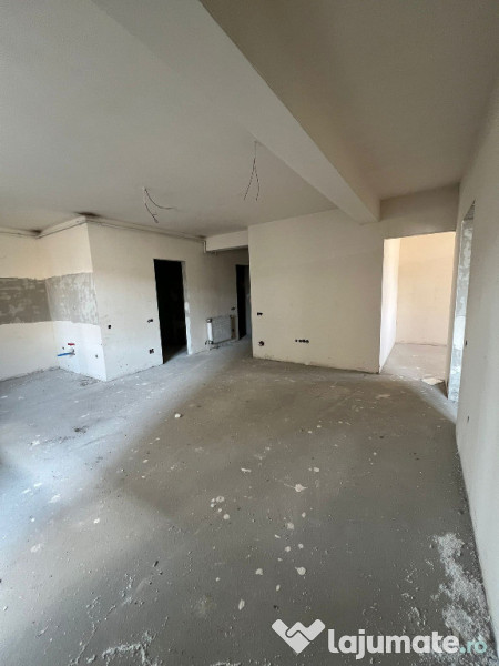 Apartament cu 3 camere zona Urusuagului!