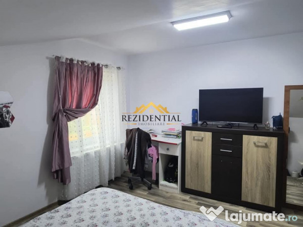 CASA CU ETAJ - CATAMARASTI 