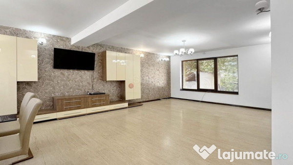 Pretabil atat comercial cat si locuit 