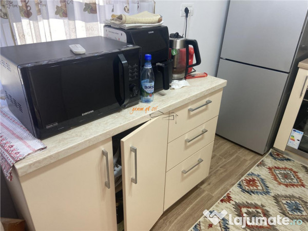 Casa de la Dumitresti , parter si etaj , mobilata si utilat 