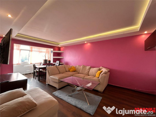 3 Camere decomandat zona GEPEX 