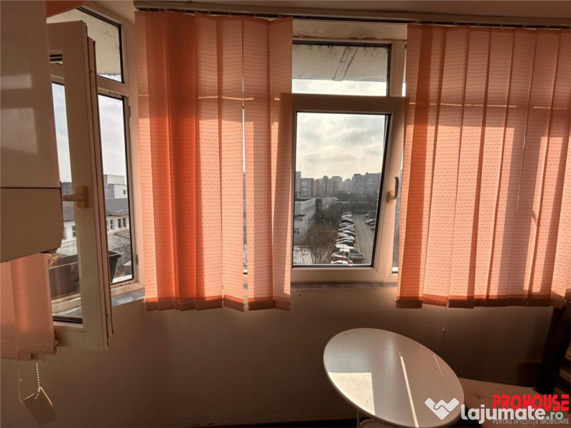 3 Camere decomandat zona GEPEX 