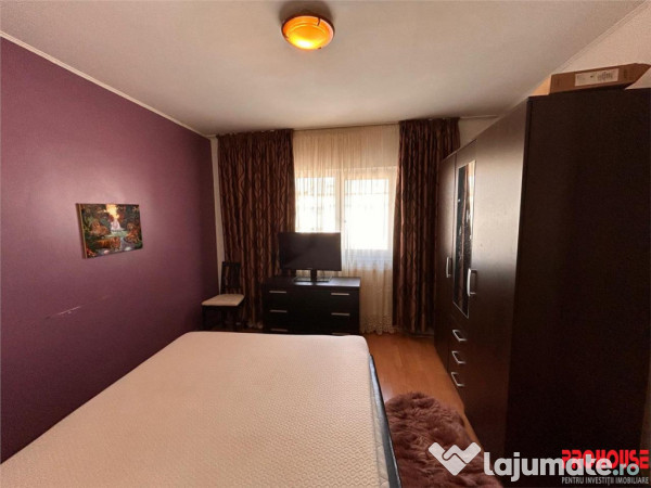 3 Camere decomandat zona GEPEX 