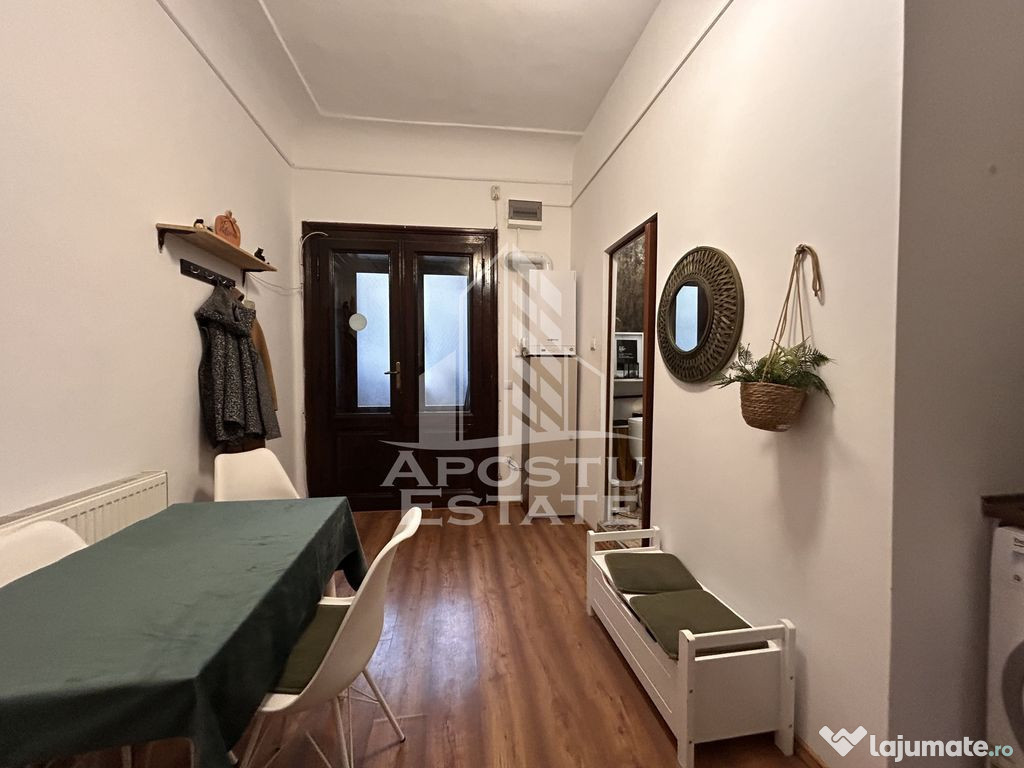 Apartament renovat, etaj intermediar, cladire reabilitata... 
