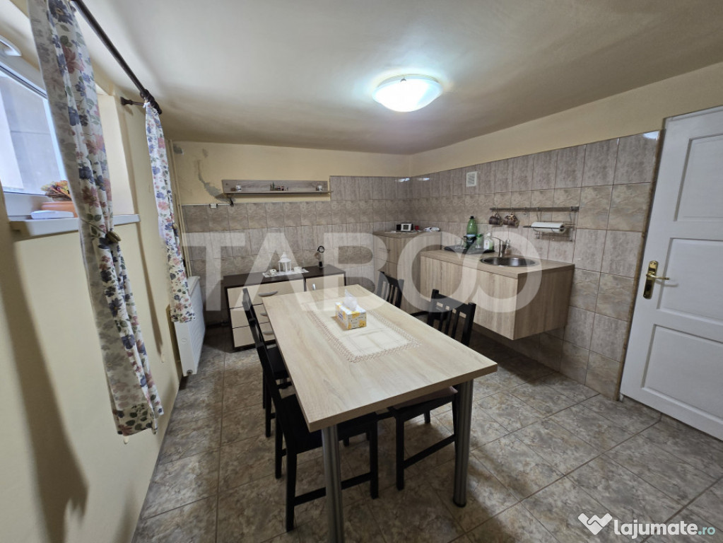 Apartament 4 camere si teren 241 mp in zona Terezian din Sib 