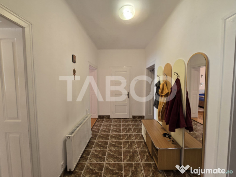 Apartament 4 camere si teren 241 mp in zona Terezian din Sib 
