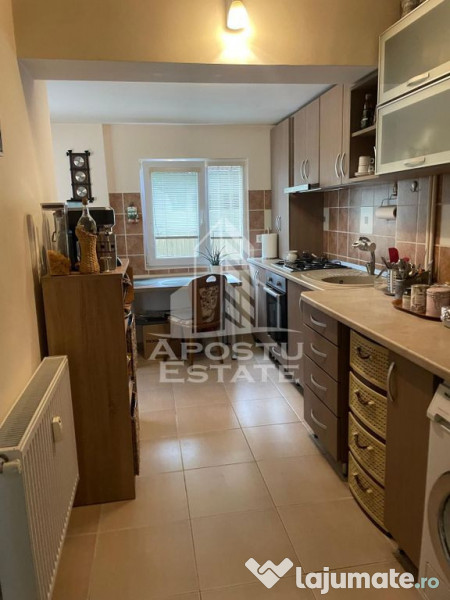 Casa individula cu 4 camere, zona Cetatii 