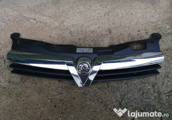 Grila radiator Opel Astra H