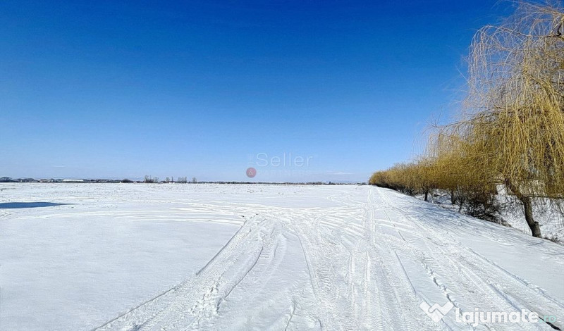 Teren rezidential 1.100mp str. Lanii 