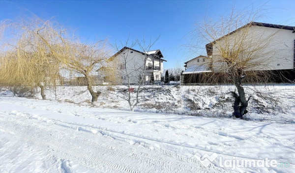 Teren rezidential 1.100mp str. Lanii 