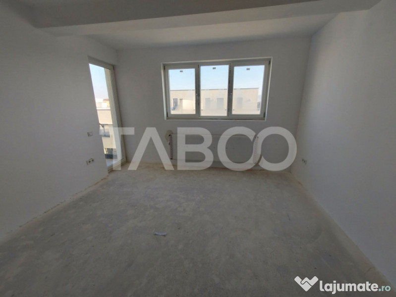 Apartament 2 camere de vanzare balcon loc parcare orientare 