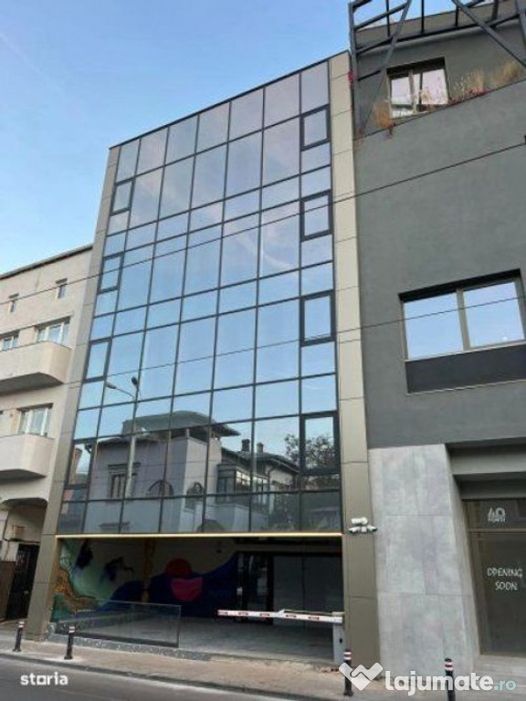 Dacia, spatiu comercial, suprafata 243 mp