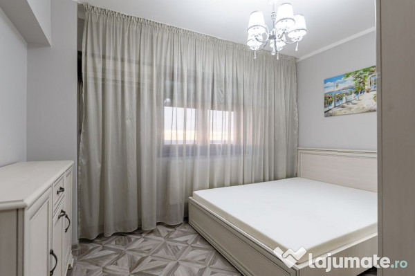 Apartament modern cu 3 camere în Piața Spitalului