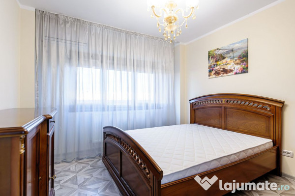Apartament modern cu 3 camere în Piața Spitalului
