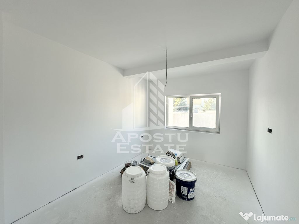 Casa moderna cu 5 camere, in Dumbravita