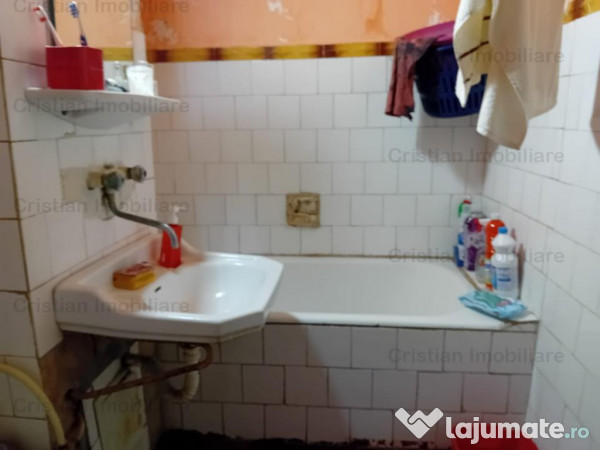 Confort 1 Decomandat 2 cam 50mp etaj 2/4 Viziru 3 