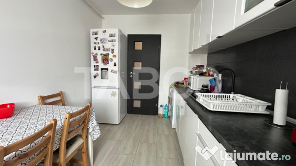 Apartament 2 camere 55 mpu loc de parcare zona Arhitectilor