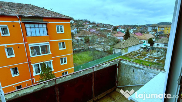 Apartament cu 2 camere, zona Vitrometan (Rubinului) 