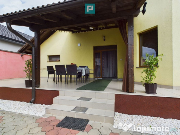 Casă individuală Moșnița Nouă 