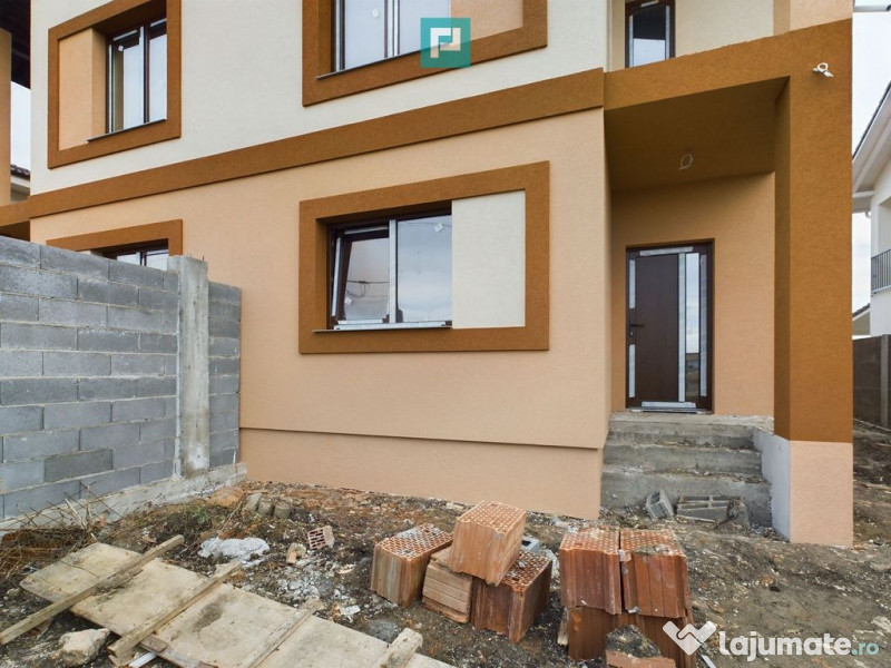 Duplex în Moșnița Nouă, în spate la Castel 