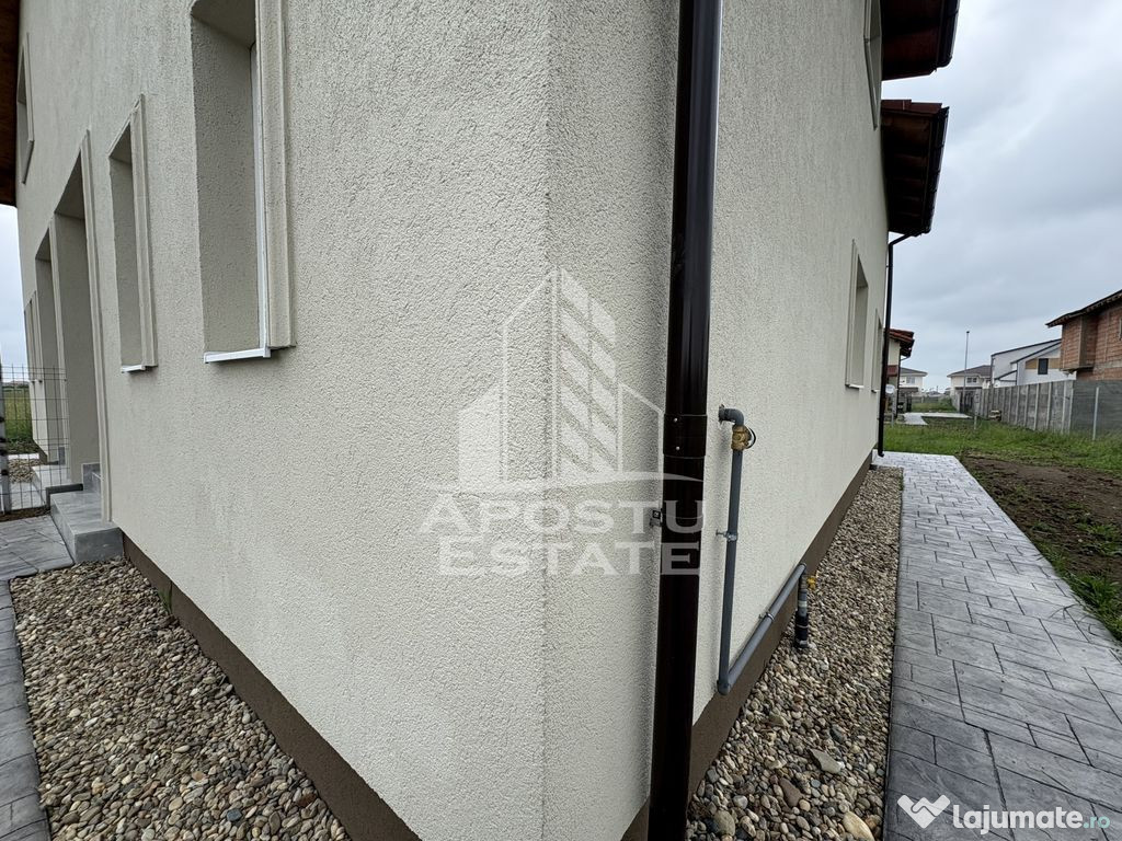 Duplex 4 camere (3 camere + birou), Mosnita Noua