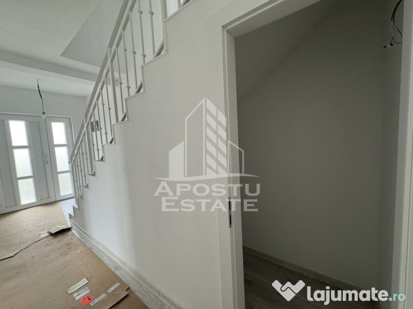 Duplex 4 camere (3 camere + birou), Mosnita Noua
