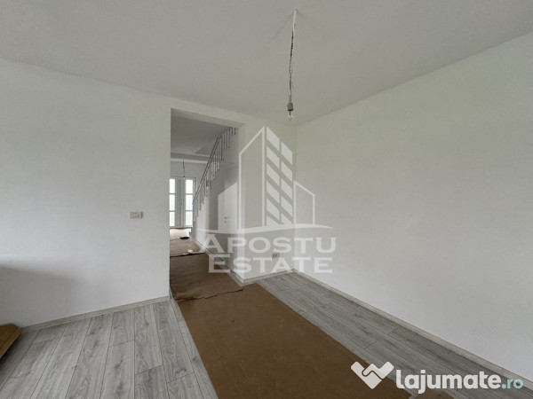 Duplex 4 camere (3 camere + birou), Mosnita Noua