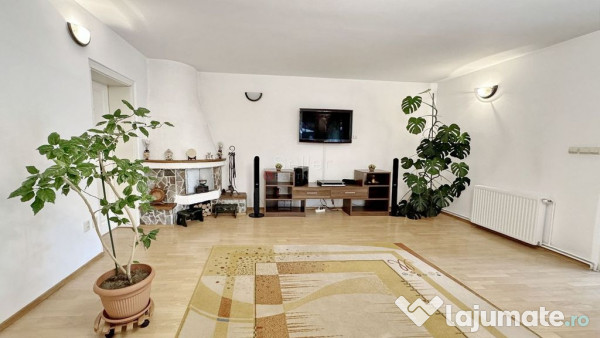 Casa De Vanzare Langa Padure 