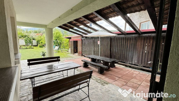 Casa De Vanzare Langa Padure 