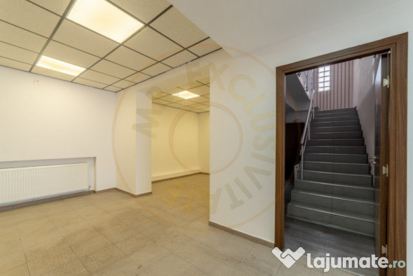 Clădire Multifuncțională - Investiție Premium in inima o