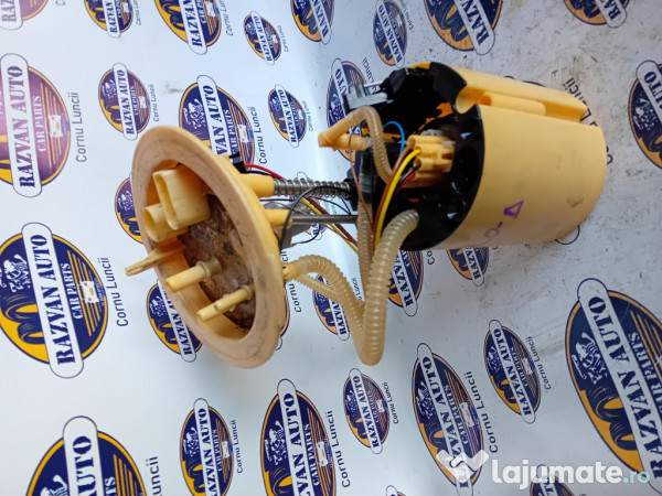 Pompa rezervor motorina Audi A4 B8 2.0 Motorina 2010