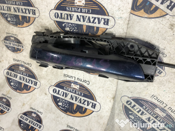 Maner exterior stanga spate Volkswagen Golf 6 2010