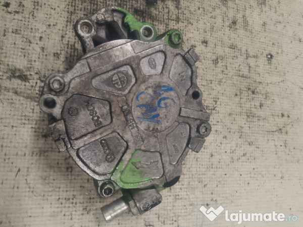 Pompa vacuum Volkswagen Passat B6 1.6 2006
