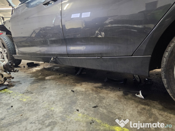 Prag stanga plastic BMW Seria 3 GT F34 2014