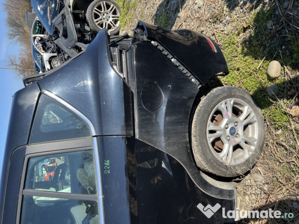 Aripa Dreapta Spate Ford B-MAX 2014