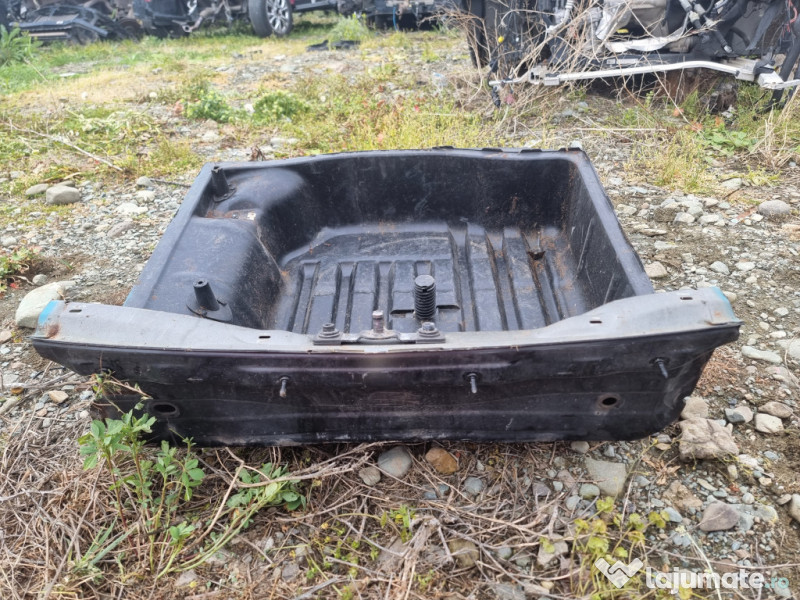 Suport roata rezerva Volkswagen Passat B7 Berlina 2013