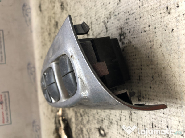 Butoane geamuri electrice Nissan Juke 2011