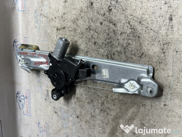 Macara geam dreapta spate Opel Astra K Hatchback 2016