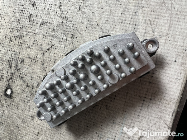 Rezistenta habitaclu Volkswagen Tiguan 2018