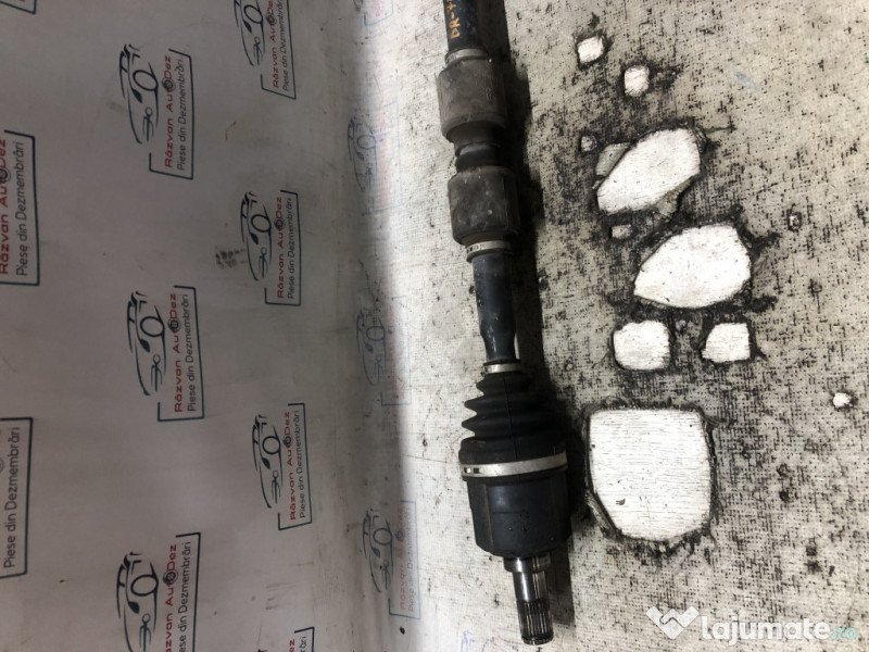 Planetara dreapta fata Hyundai Ix 35 1.7 Motorina 2012