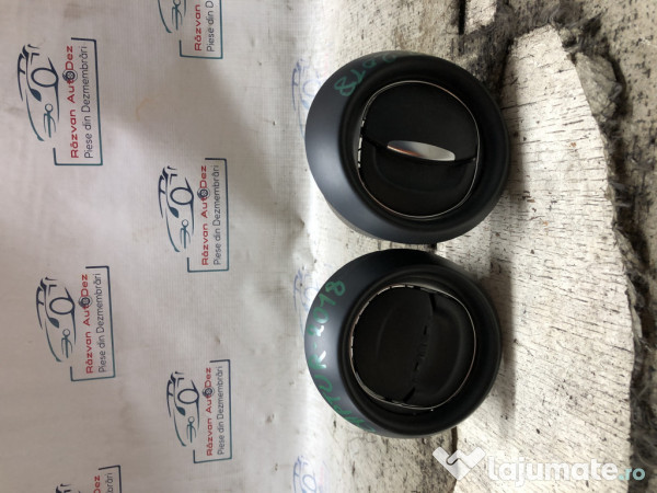 Grila ventilatie Renault Captur 0.9 Benzina 2018