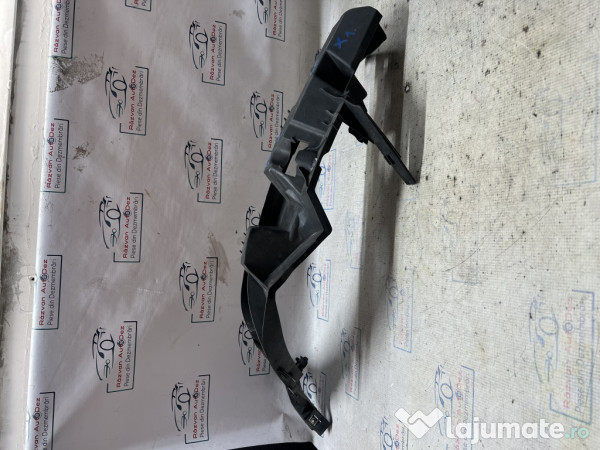 Suport far dreapta BMW X1 2011