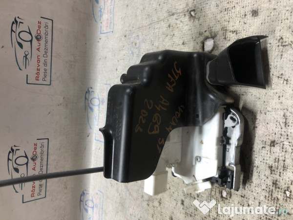 Broasca stanga fata Audi A4 B9 - Motorina 2023