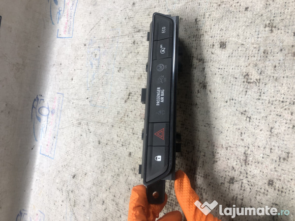 Panou butoane Dacia Sandero 3 1.0 Benzina 2022