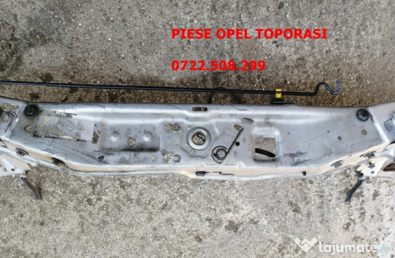 Traversa superioara + ochelari Opel Zafira B 