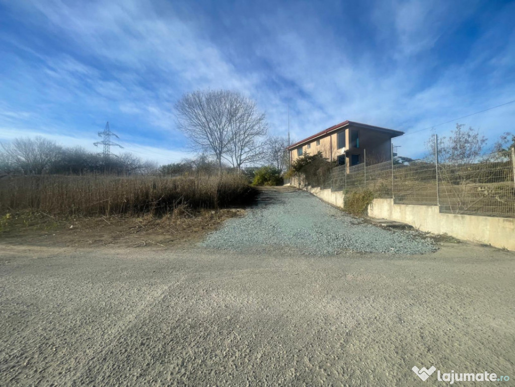 Teren intravilan situat in zona Agigea-Poarta 10 