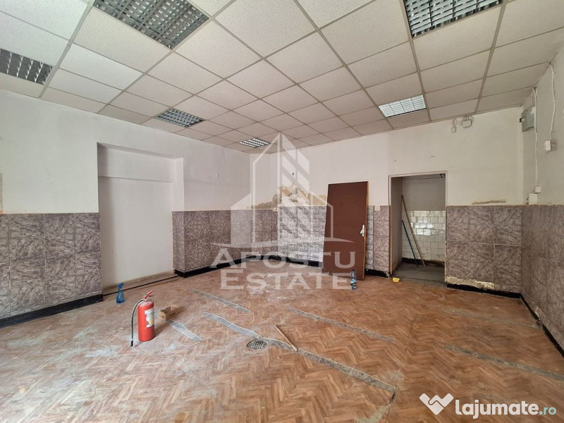Spatiu comercial, 67 mp construiti, Ultracentral 